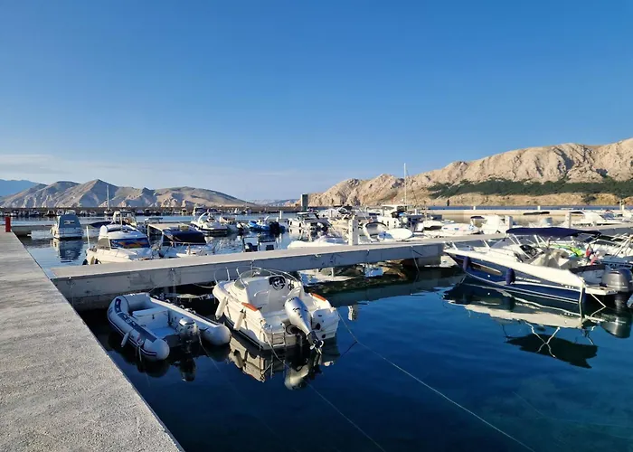 Haramina A2-2 By Interhome Baška